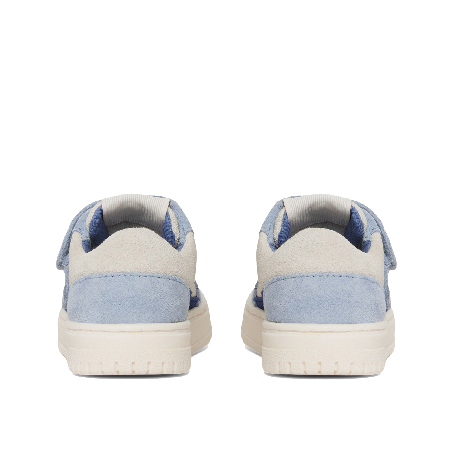 EB000806AF24673_M0330